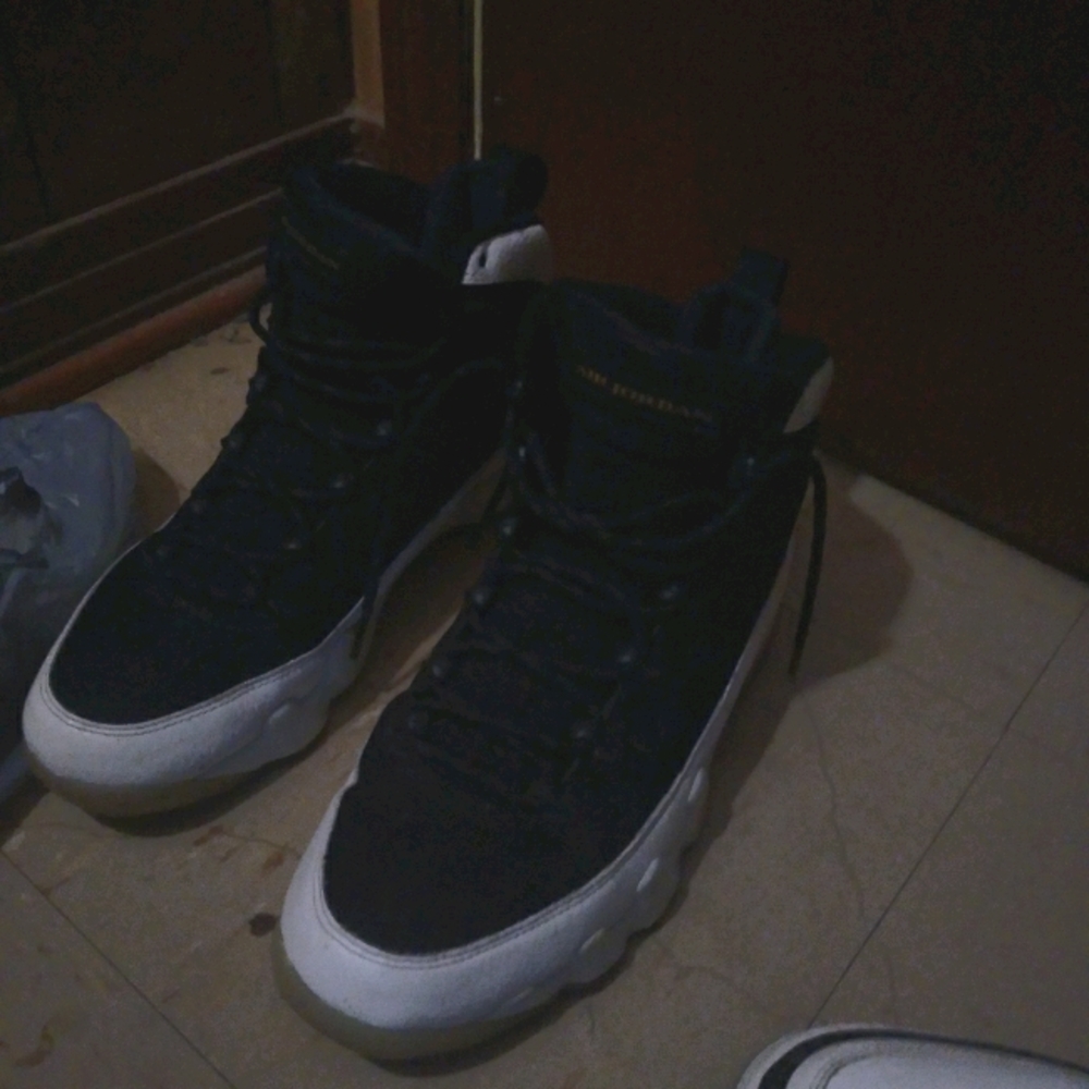 Air jordan retro 9